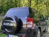 Samochód osobowy, Suzuki Grand Vitara