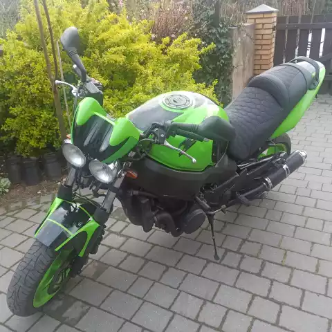Motocykl, Honda CB
