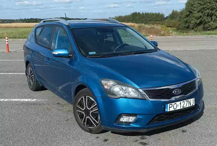 Samochód osobowy, Kia Ceed